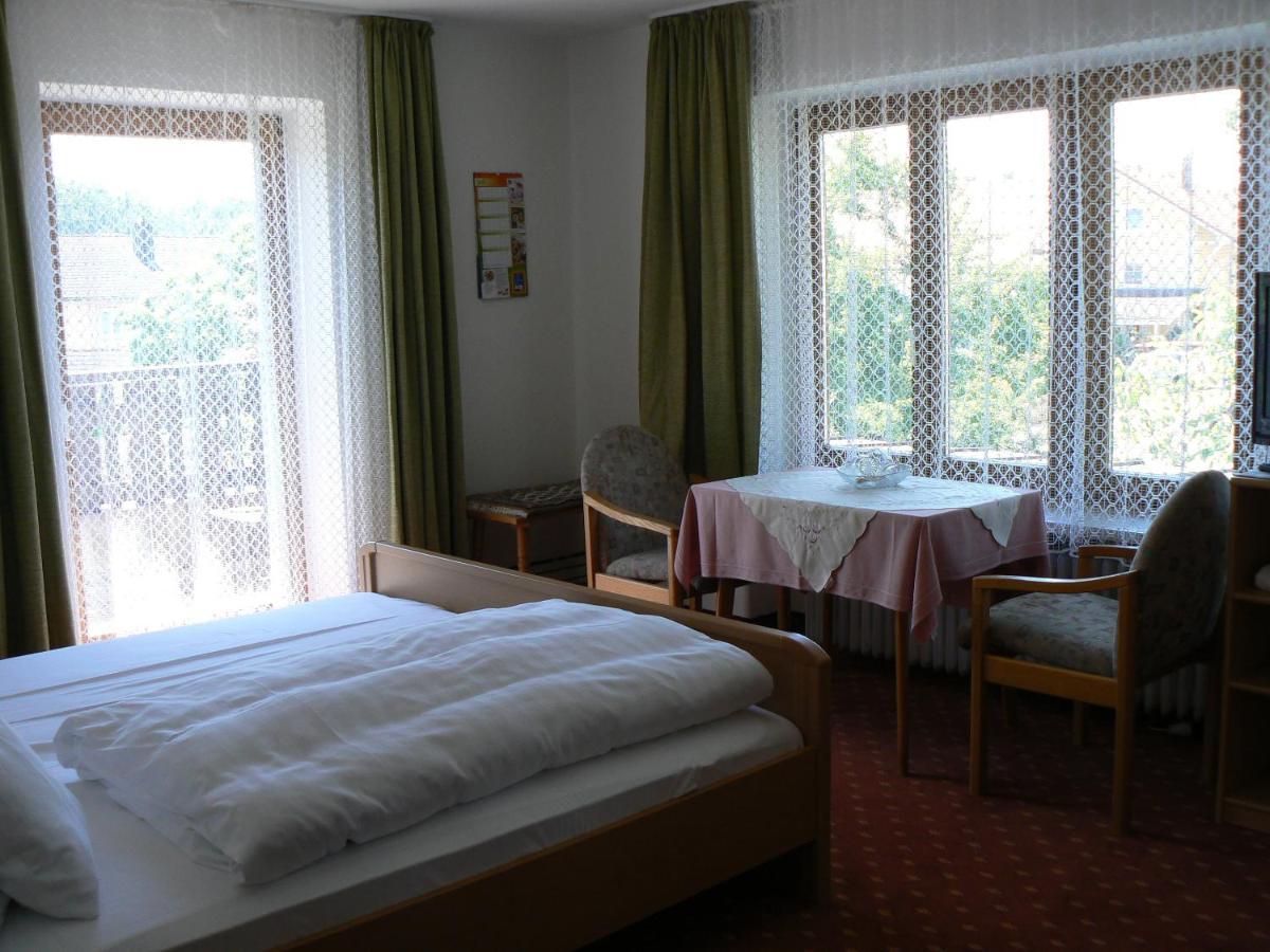 Haus Evelyn / Haus Heidemarie Hotel Bad Füssing Værelse billede